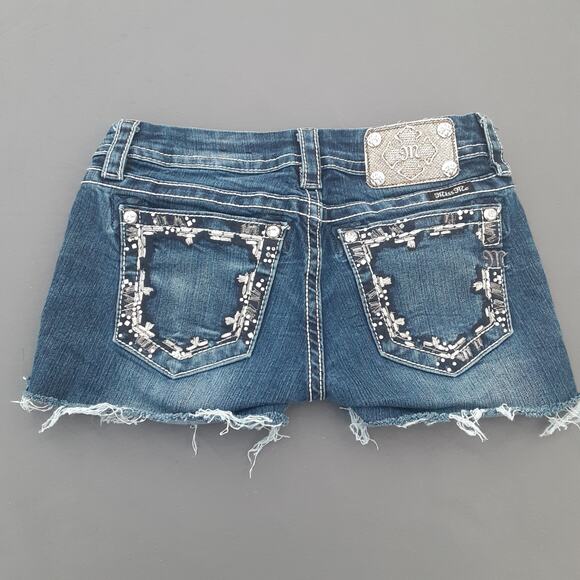 Miss Me Womens Denim Cut Off Shorts Embellished Sequin Stones Size 27 Western - Picture 8 of 14
